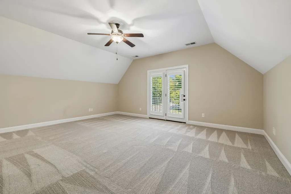 143 Village Circle Lebanon TN 37087