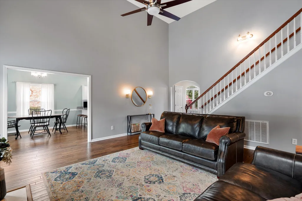 3264 Colchester Circle Lebanon TN 37087