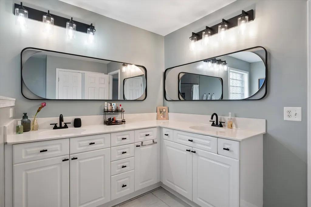 3264 Colchester Circle Lebanon TN 37087
