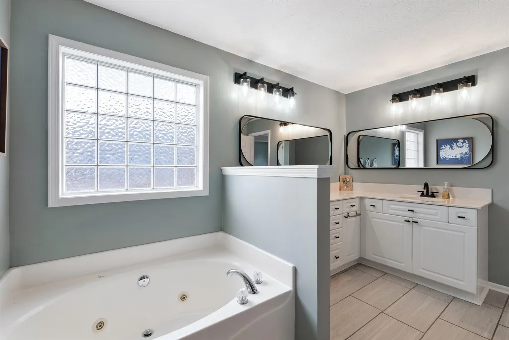 3264 Colchester Circle Lebanon TN 37087