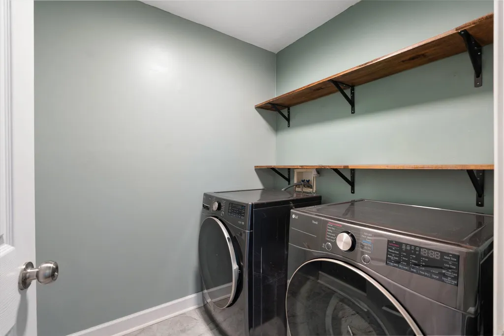 3264 Colchester Circle Lebanon TN 37087