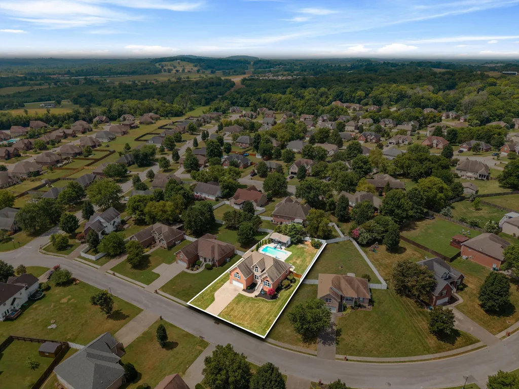 3264 Colchester Circle Lebanon TN 37087