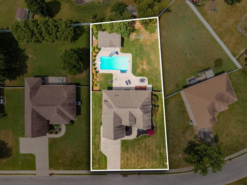 3264 Colchester Circle Lebanon TN 37087