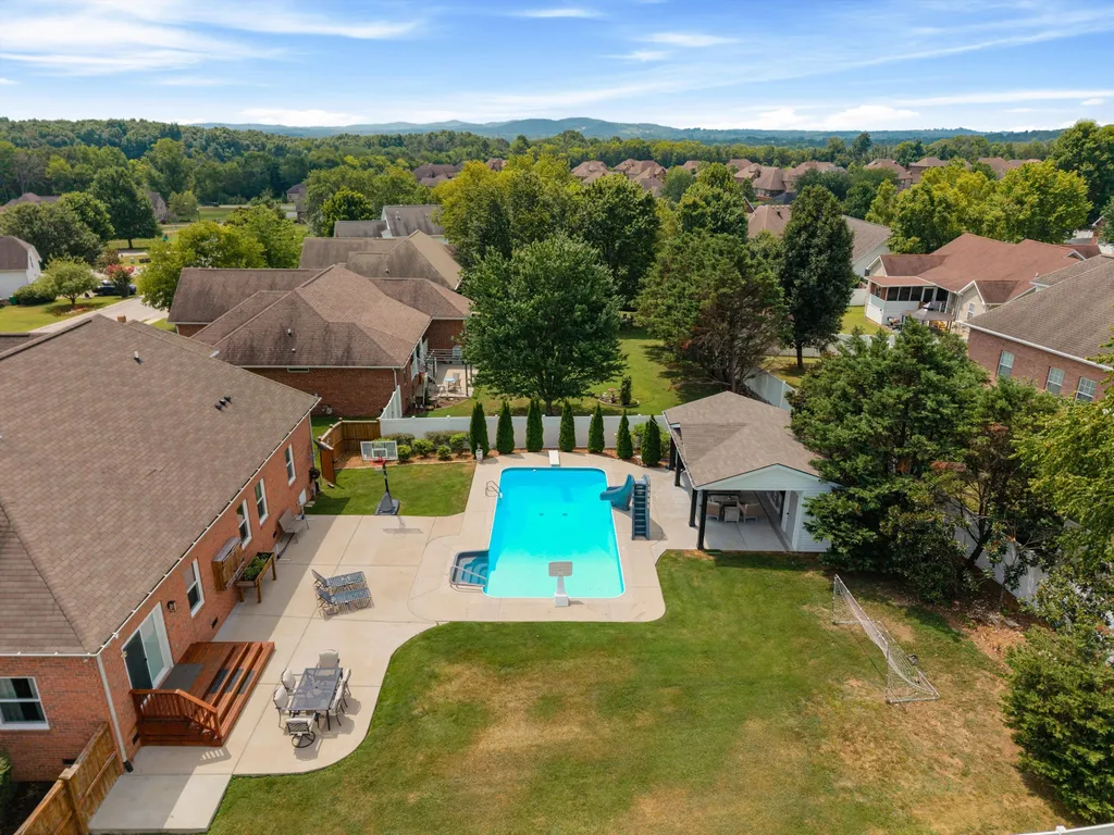 3264 Colchester Circle Lebanon TN 37087