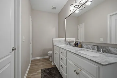 1513 Jeter Way Murfreesboro TN 37129