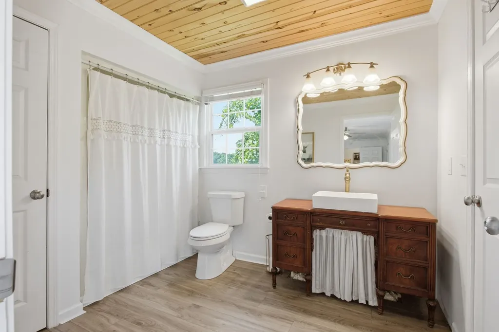 1900 Holly Grove Road Lewisburg TN 37091