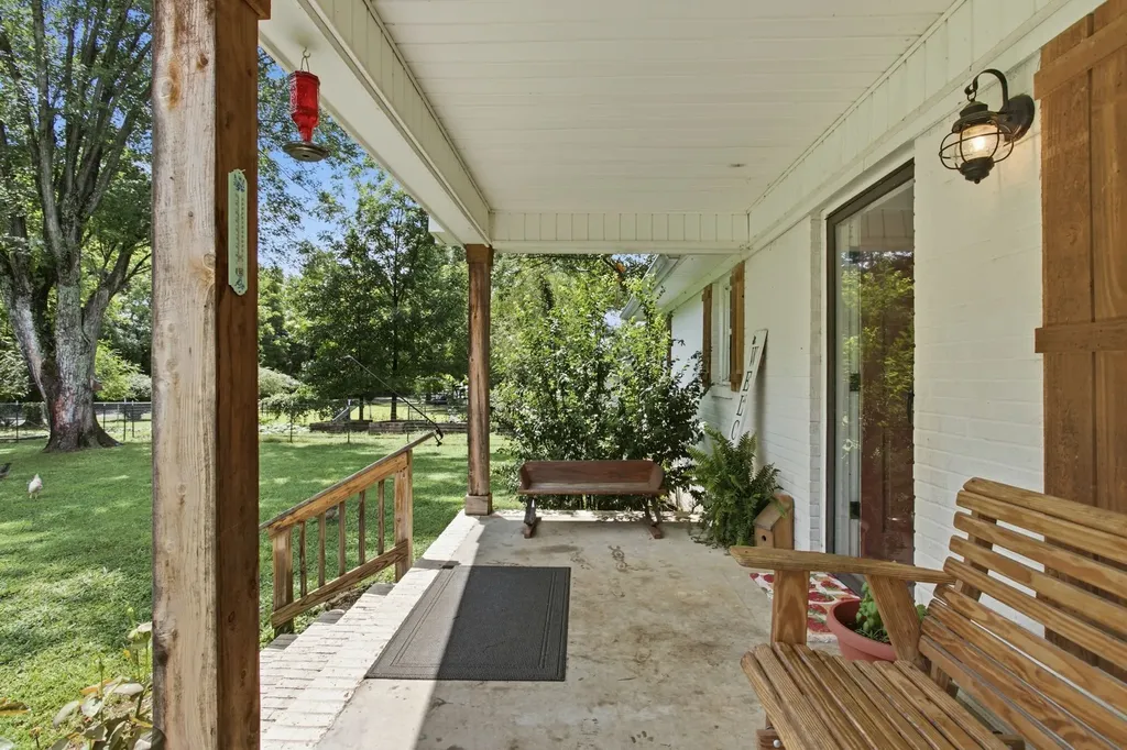 1900 Holly Grove Road Lewisburg TN 37091