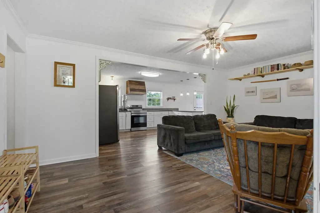 1900 Holly Grove Road Lewisburg TN 37091