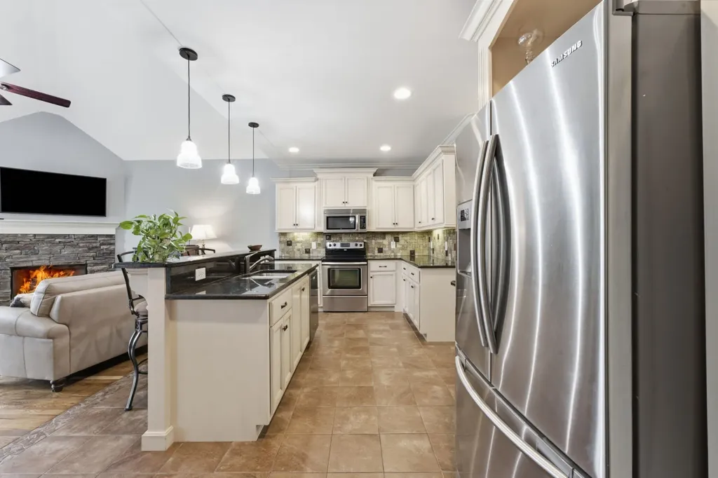 5121 General Patton Avenue Murfreesboro TN 37129