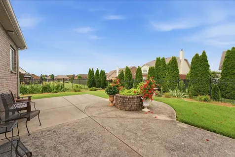 5121 General Patton Avenue Murfreesboro TN 37129