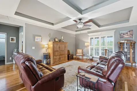 5121 General Patton Avenue Murfreesboro TN 37129