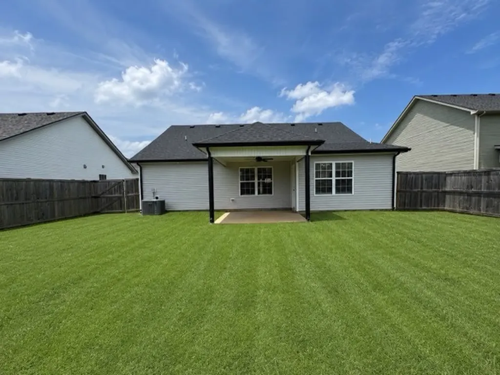 434 Irish Hills Drive Clarksville TN 37042