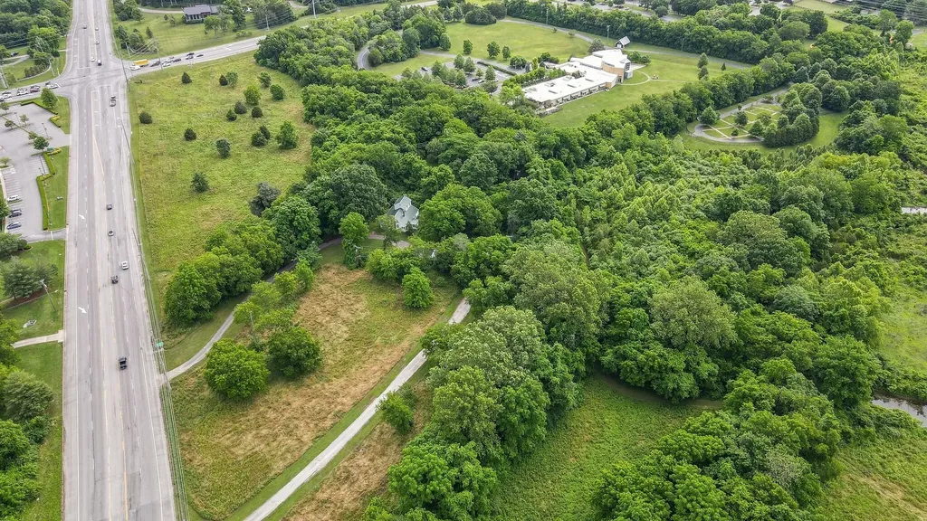 3088 Hillsboro Road Brentwood TN 37027