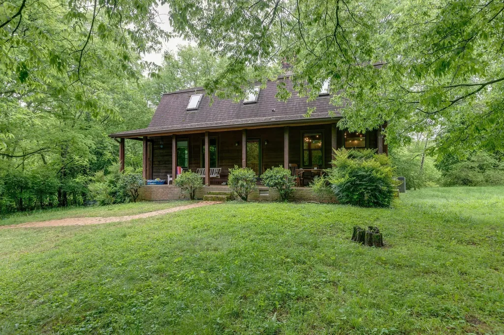 3088 Hillsboro Road Brentwood TN 37027