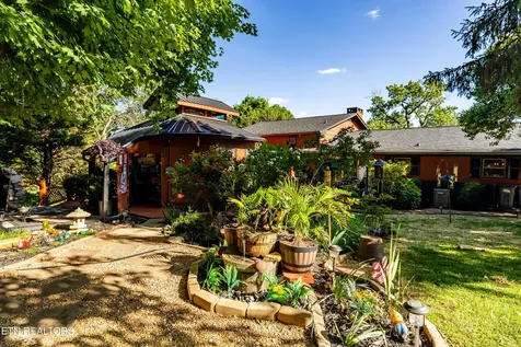 2837 Rambling Road Maryville TN 37801