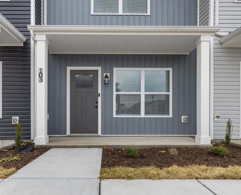 103 Front Ridge Circle Clarksville TN 37040