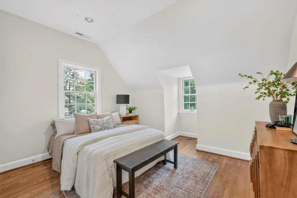 1107 Clayton Avenue Nashville TN 37204