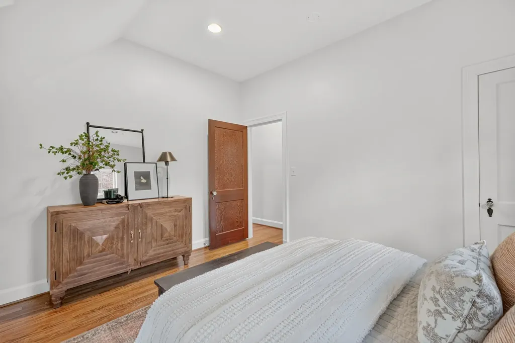 1107 Clayton Avenue Nashville TN 37204