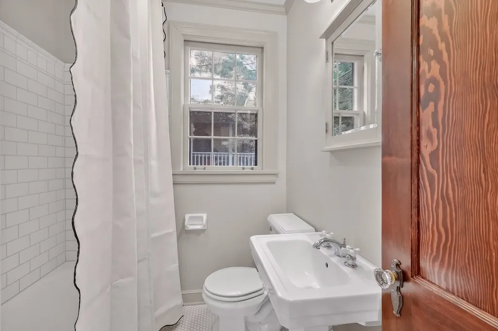 1107 Clayton Avenue Nashville TN 37204