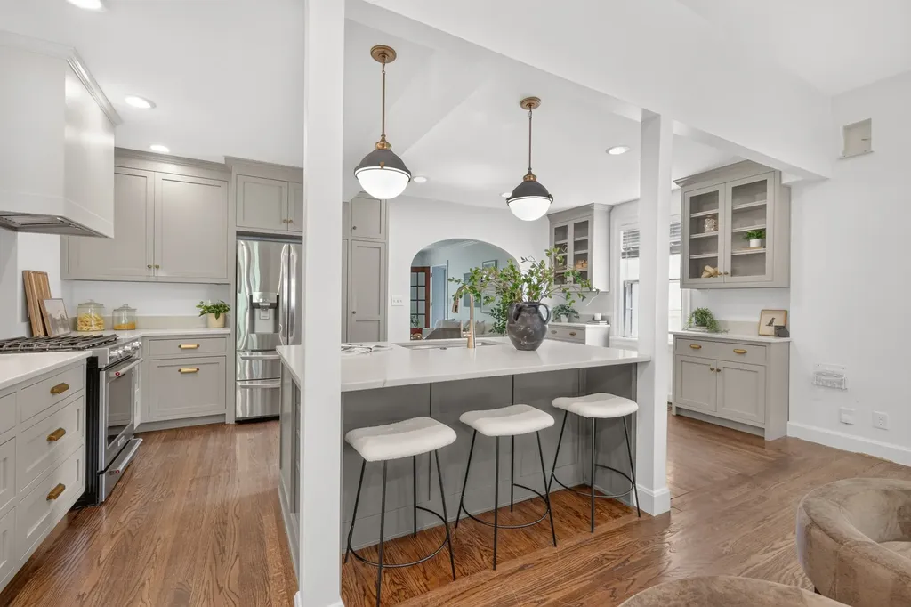 1107 Clayton Avenue Nashville TN 37204