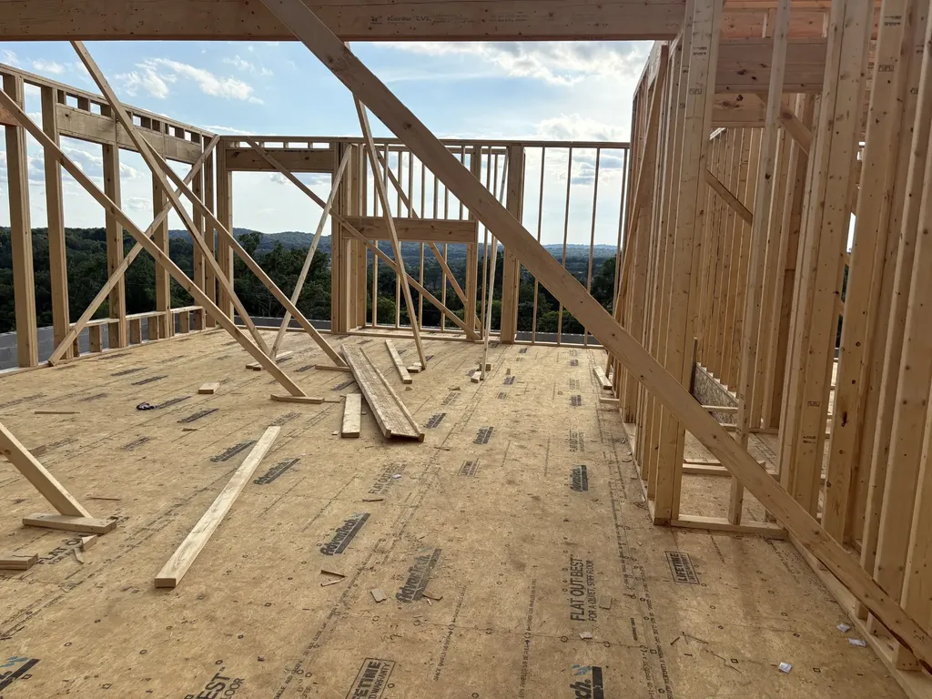 1740 Long Hollow Pike Gallatin TN 37066