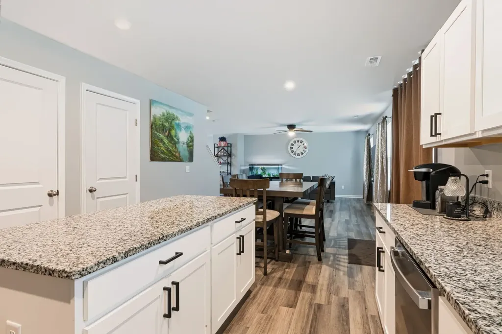 1740 Quail Run Way Spring Hill TN 37174