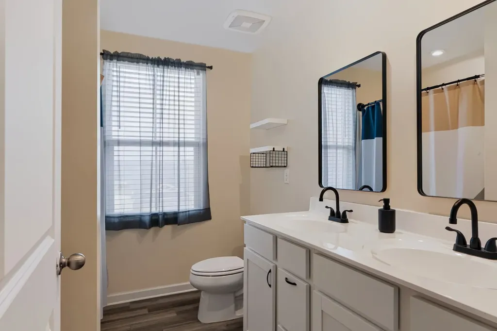 1740 Quail Run Way Spring Hill TN 37174