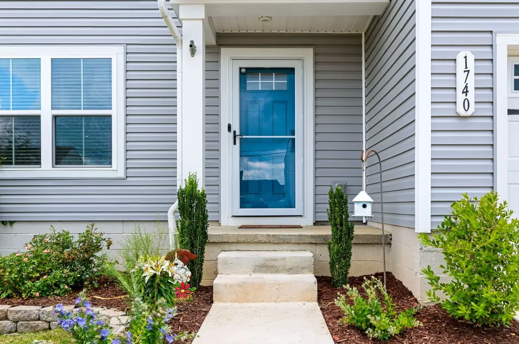 1740 Quail Run Way Spring Hill TN 37174