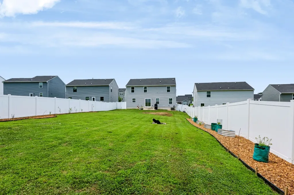 1740 Quail Run Way Spring Hill TN 37174