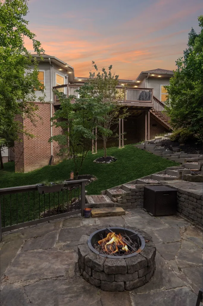 940 Century Oak Drive Nashville TN 37211