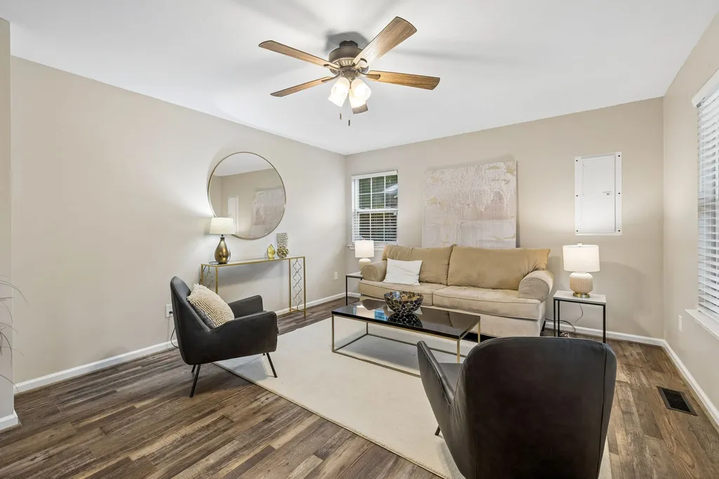 200 Cullum Avenue Dickson TN 37055