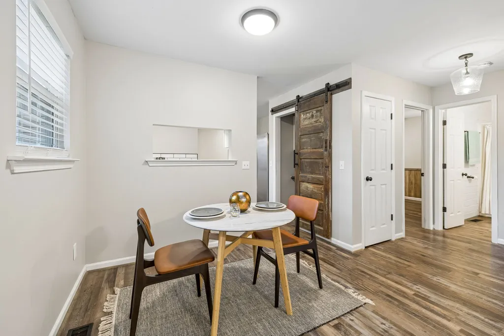 200 Cullum Avenue Dickson TN 37055