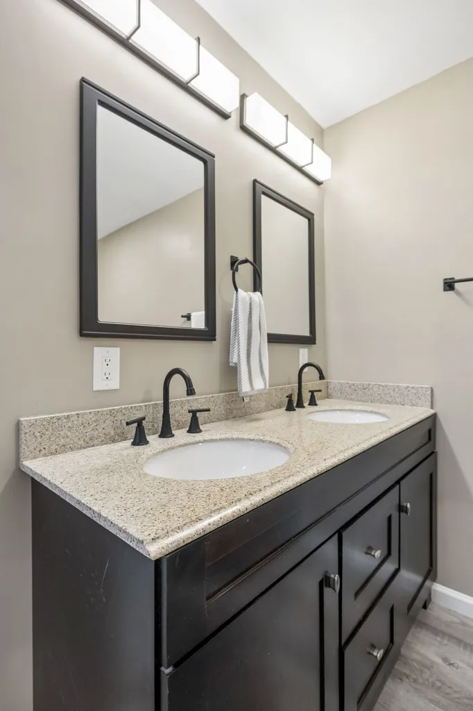 200 Cullum Avenue Dickson TN 37055