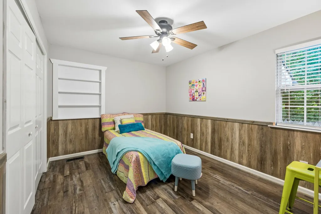 200 Cullum Avenue Dickson TN 37055