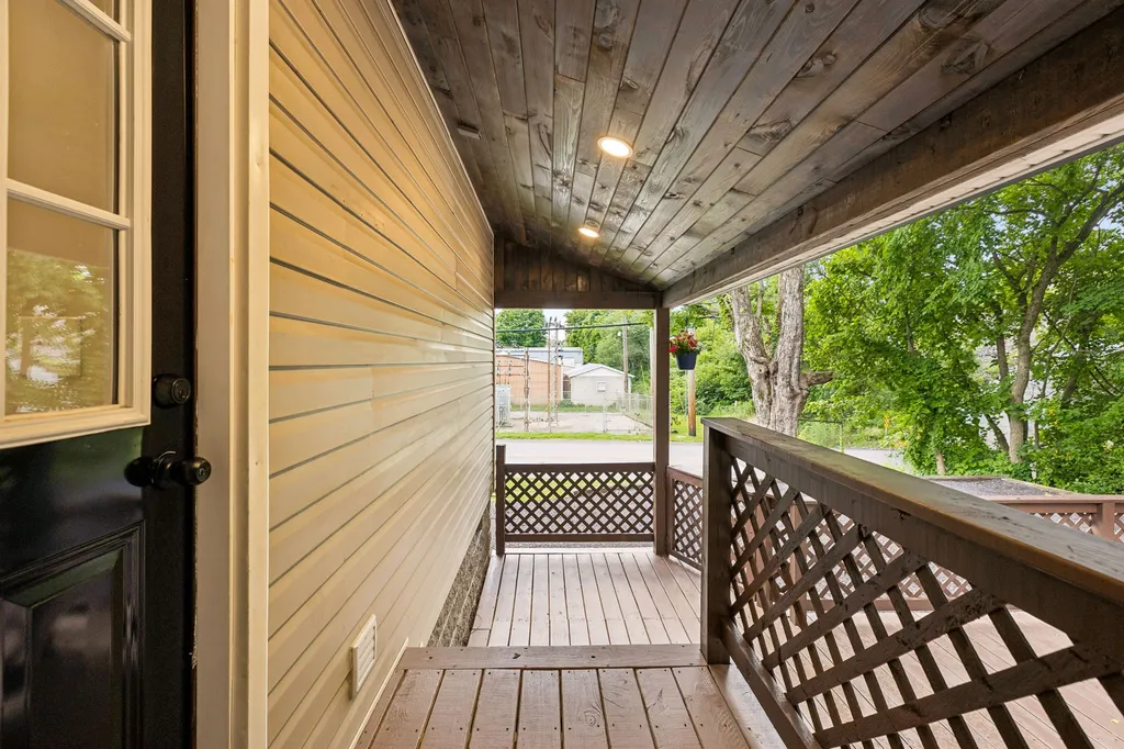 200 Cullum Avenue Dickson TN 37055