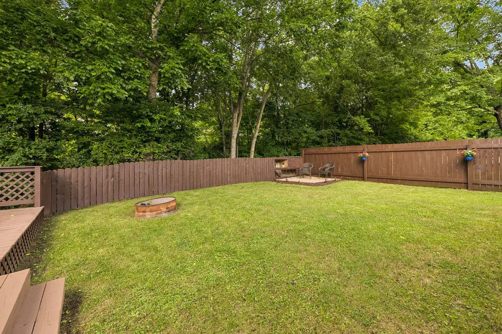 200 Cullum Avenue Dickson TN 37055