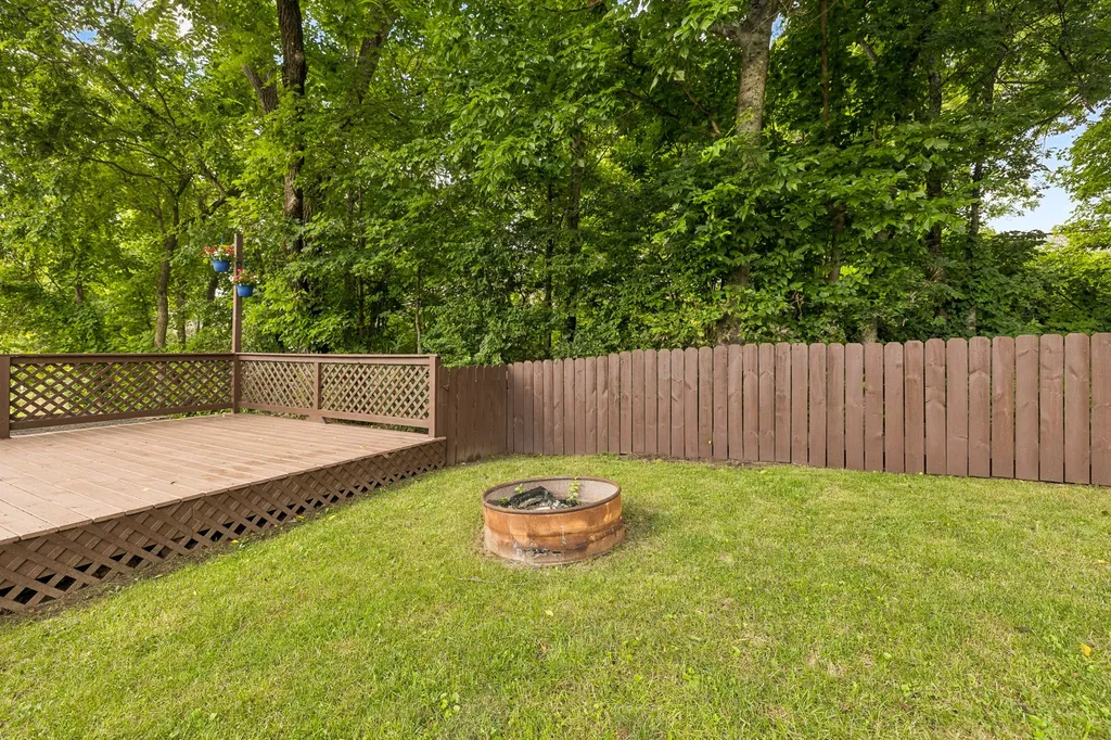 200 Cullum Avenue Dickson TN 37055