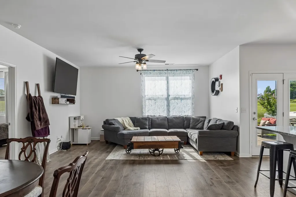 432 Lauren Lane Chapel Hill TN 37034