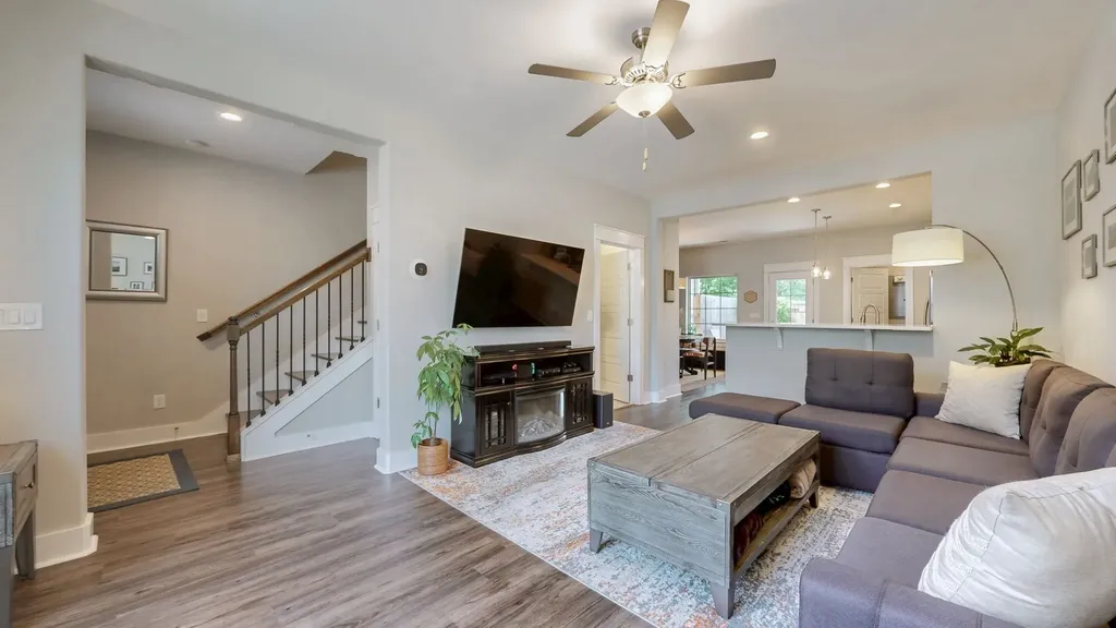 730 Old Hickory Boulevard Nashville TN 37209