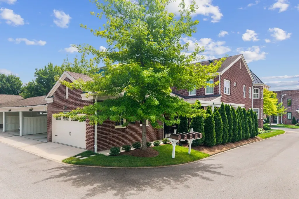 2015 Rural Plains Circle Franklin TN 37064