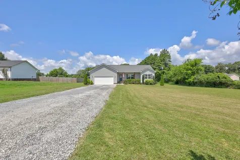 9970 Jim Cummings Highway Bradyville TN 37026