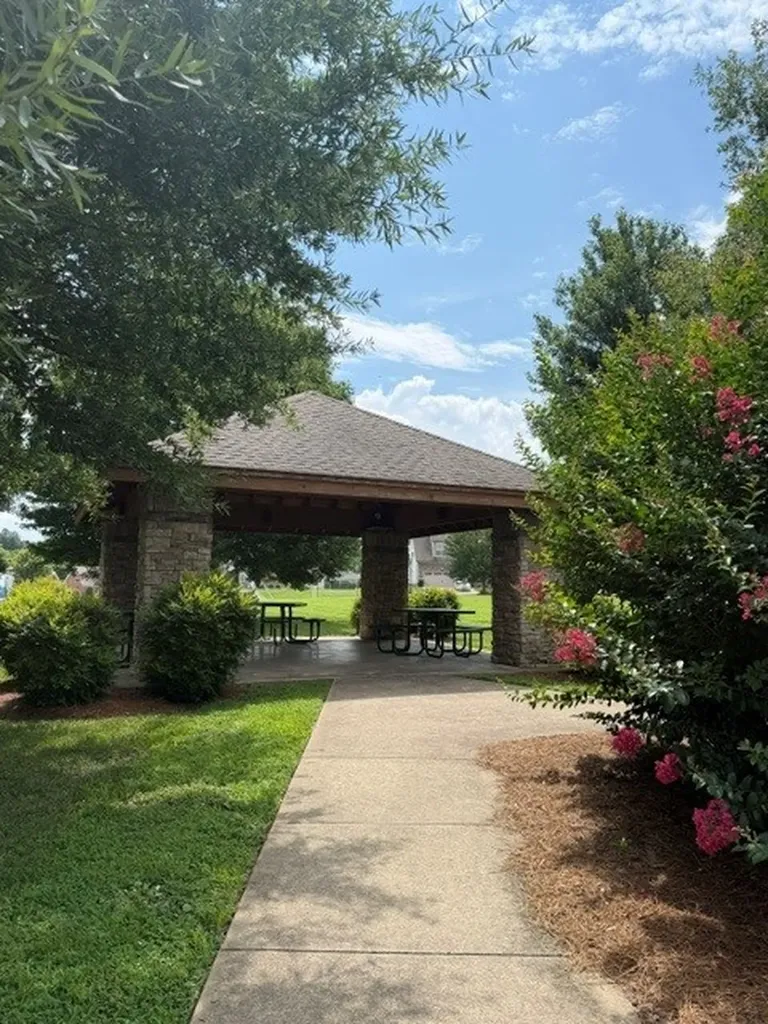 1057 Willow Circle Clarksville TN 37043