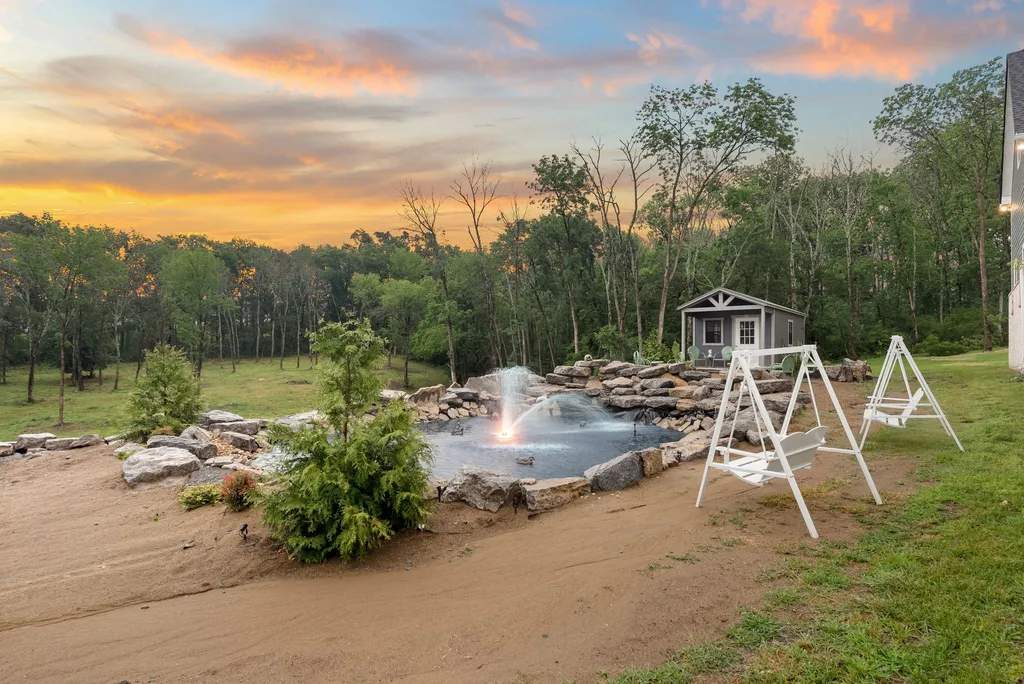 1 Kingsbury Court Lebanon TN 37090