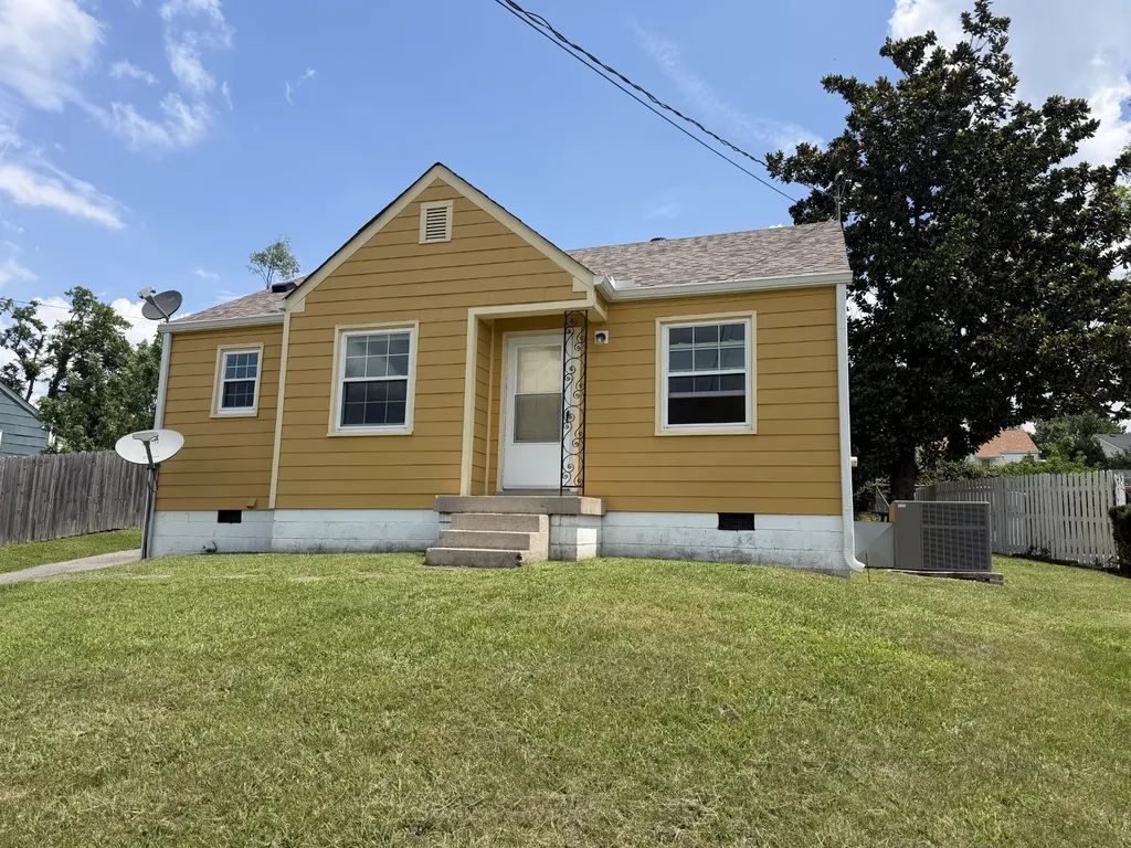 2214 Maplecrest Drive Nashville TN 37214