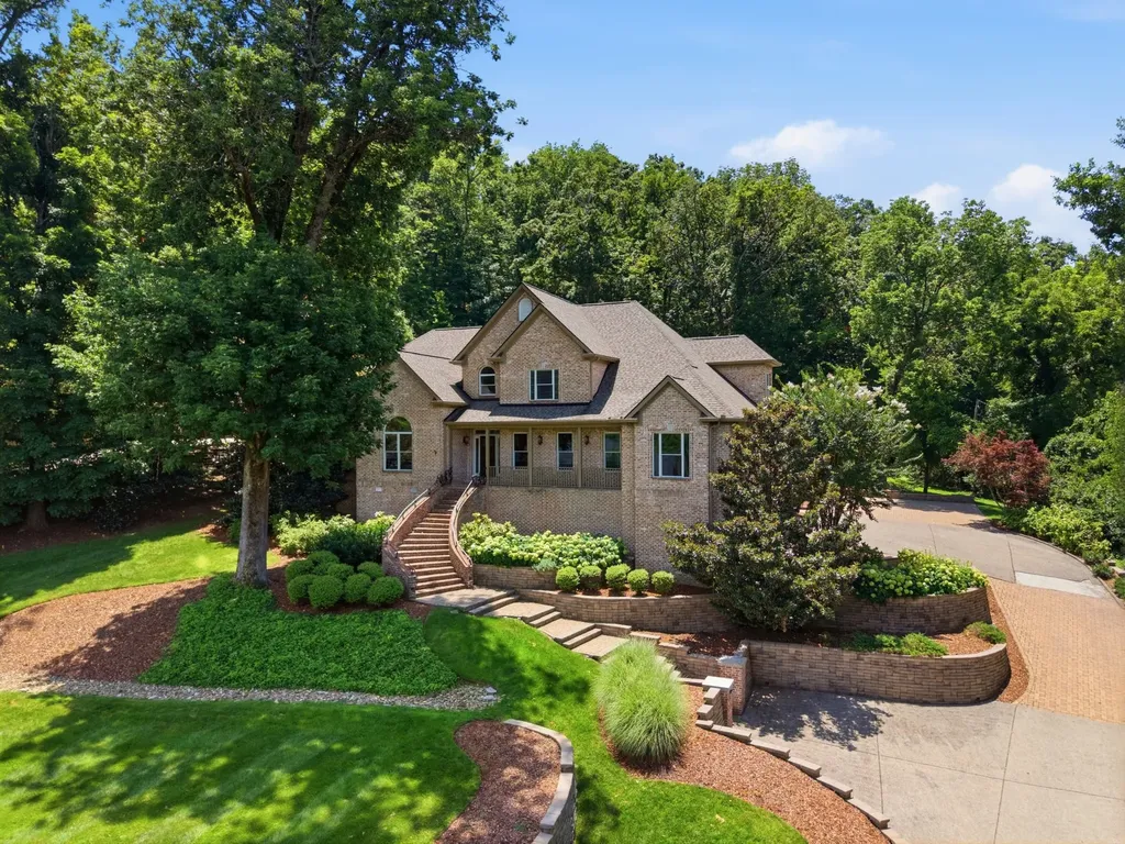 1112 Radnor Glen Drive Brentwood TN 37027