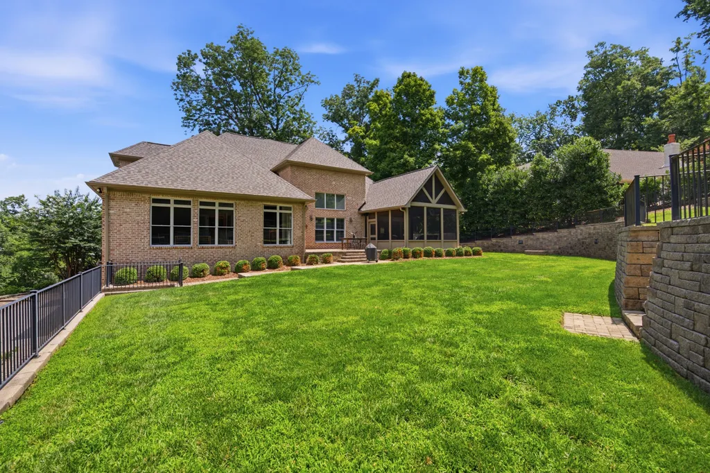1112 Radnor Glen Drive Brentwood TN 37027