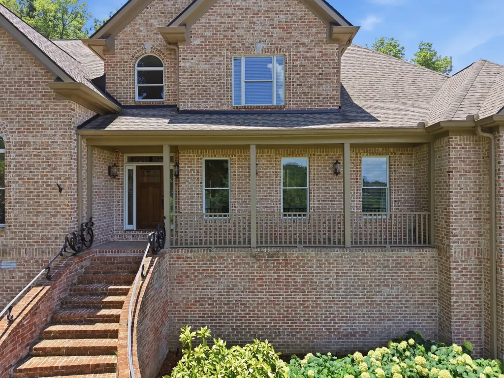 1112 Radnor Glen Drive Brentwood TN 37027