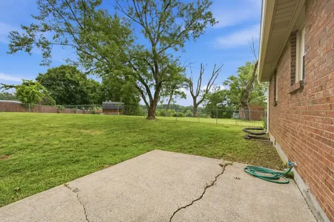 230 S Valley Road Hendersonville TN 37075