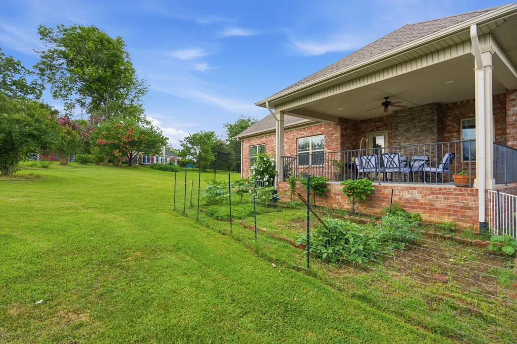 813 Fanning Court Gallatin TN 37066