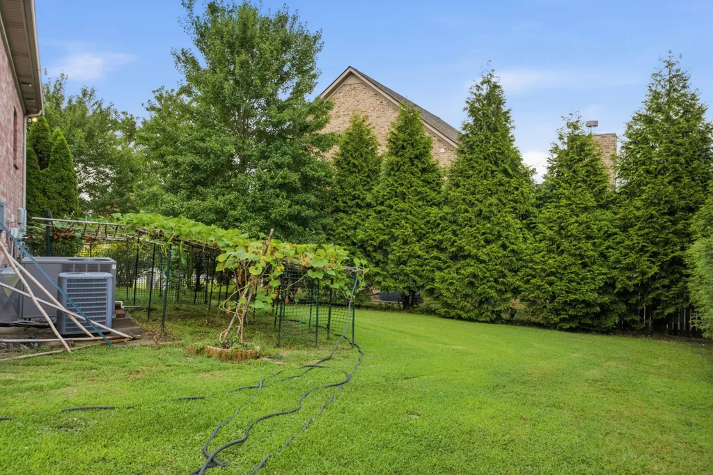813 Fanning Court Gallatin TN 37066